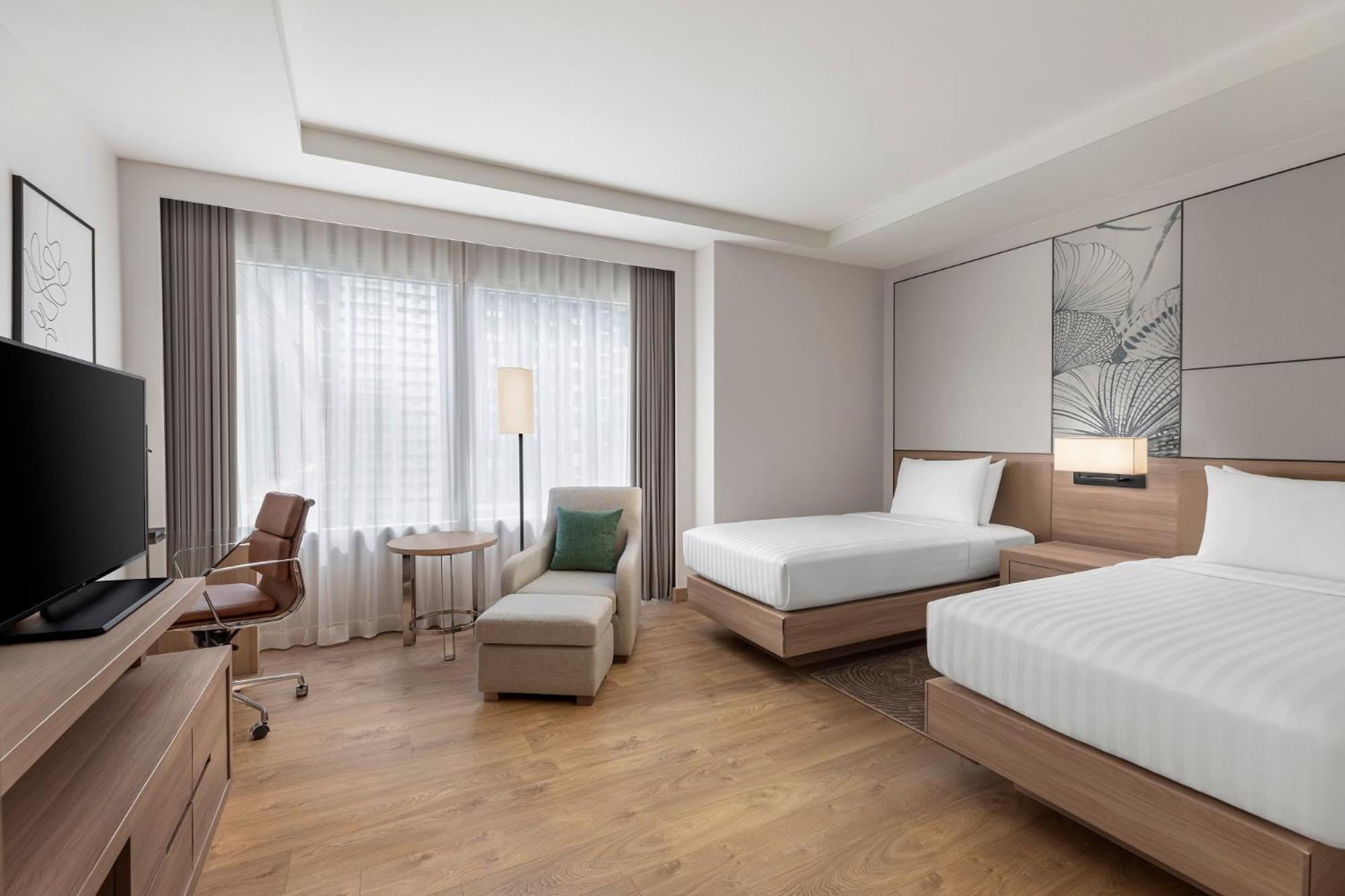 Отель Courtyard By Marriott Бангкок Экстерьер фото