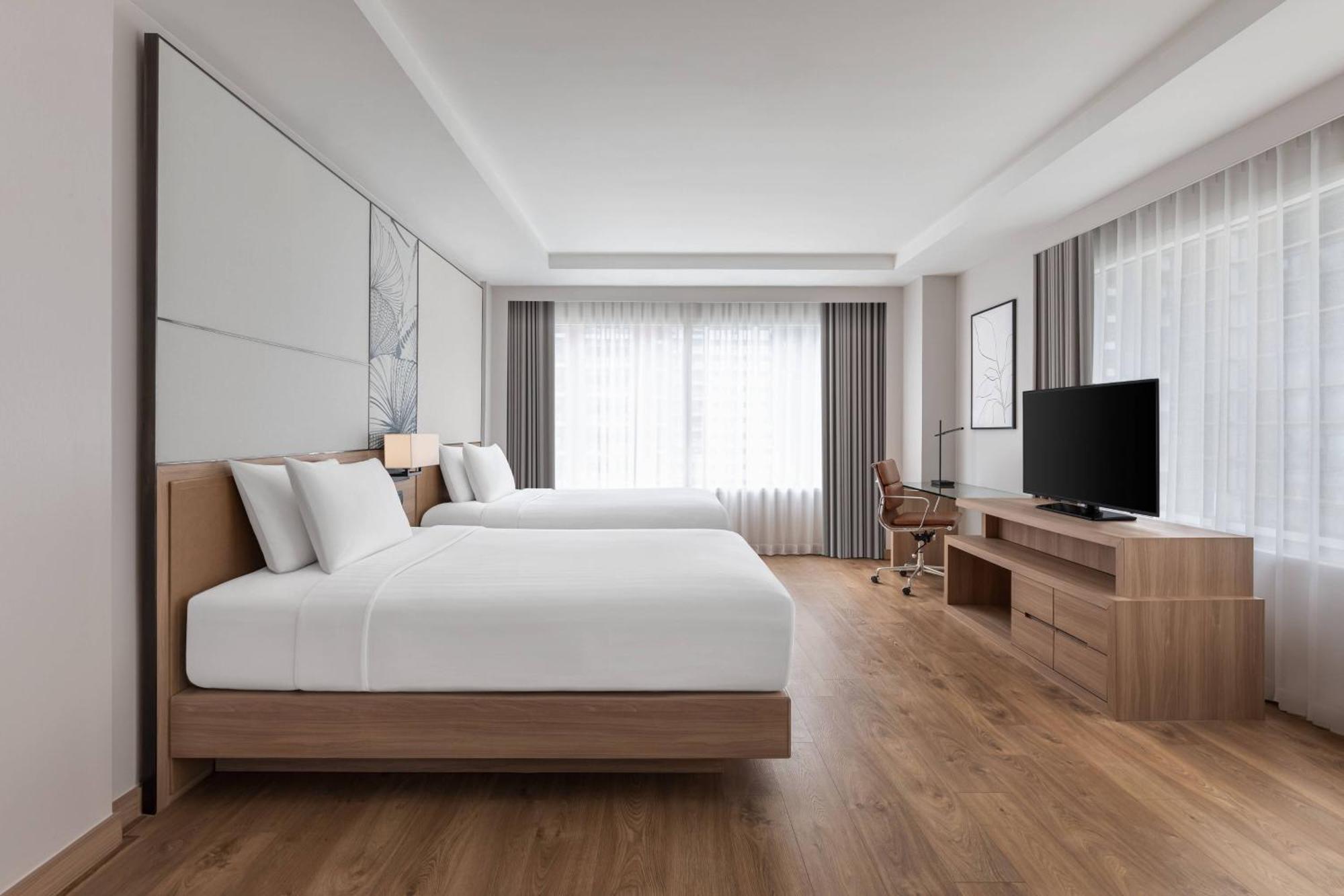 Отель Courtyard By Marriott Бангкок Экстерьер фото